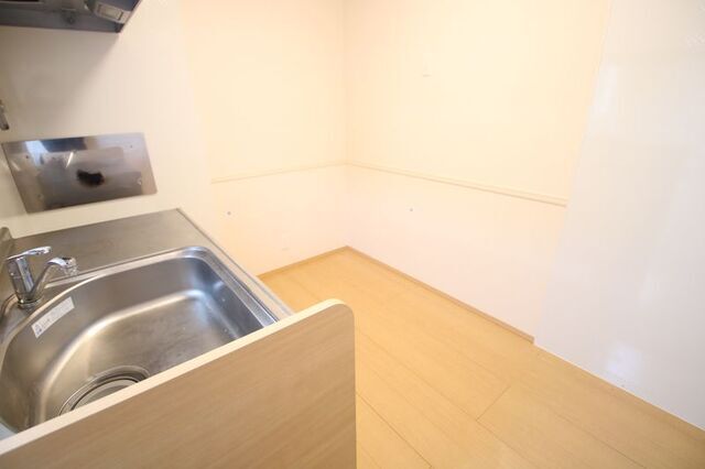 居室・リビング　※別室の参考写真の為、現況優先です。