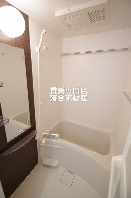 バス・シャワールーム　ゆったり過ごせるお風呂