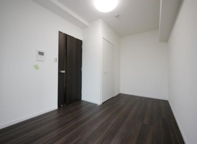 居室・リビング　☆明るい洋室☆