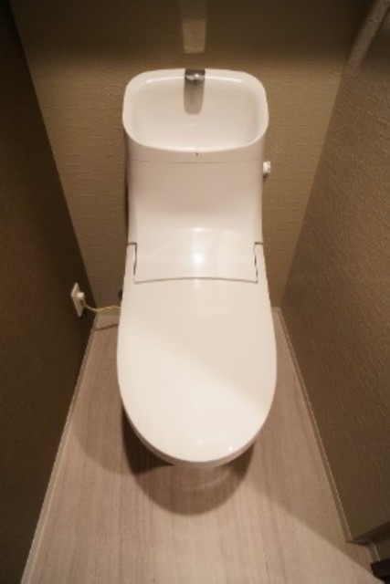 トイレ　参考写真