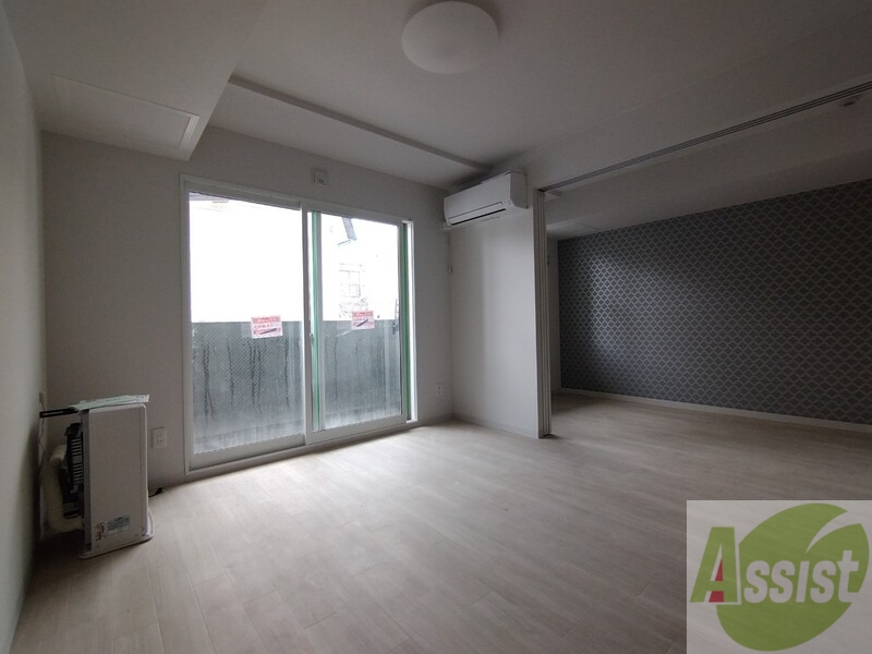 居室・リビング　広くてキレイなお部屋が広がっていて、充実した生活が送れそう。