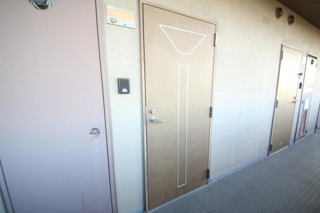 玄関　明るい玄関です