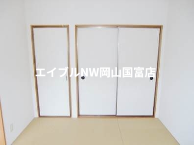 収納　同タイプのイメージ写真になります。