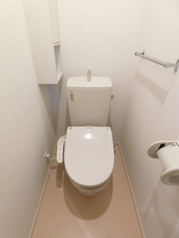 トイレ　図面と現状に相違がある場合には現状を優先