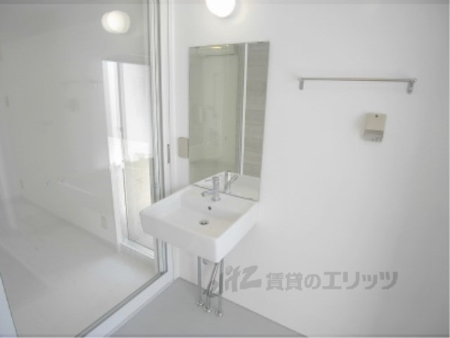 洗面設備　独立洗面台