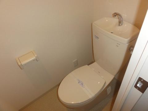 cozy courtのトイレ写真