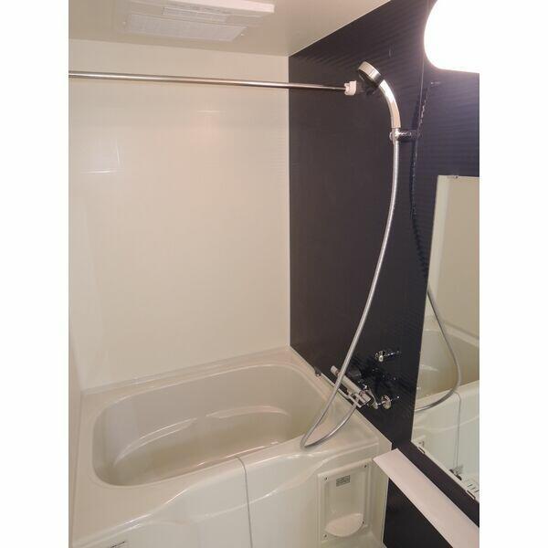 バス・シャワールーム　?