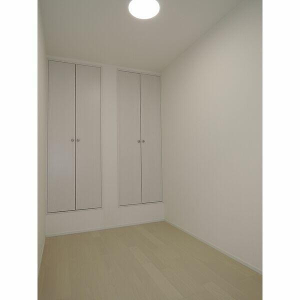 居室・リビング　?