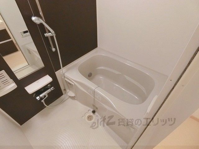 バス・シャワールーム　風呂