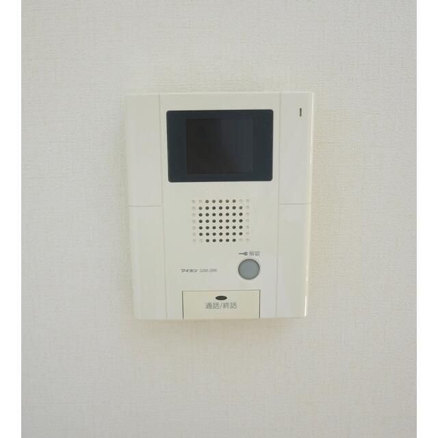 セキュリティ　モニター付きインターホン