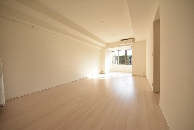 居室・リビング　タウンハウジングレジデンス事業部　恵比寿店・赤坂店までお問…