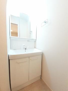 洗面設備　洗髪洗面化粧台