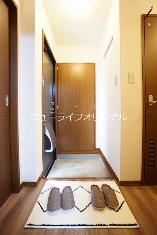 玄関　シューズボックスのある玄関