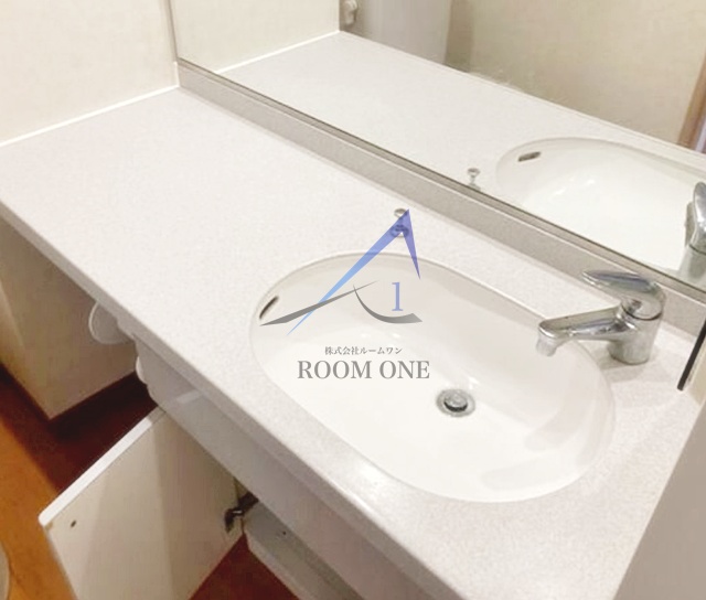 洗面設備　洗面台です。
