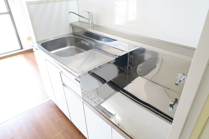 キッチン　※別部屋参考写真