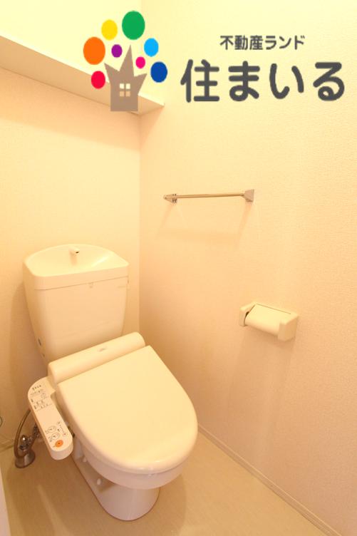 トイレ　※同型タイプとなります