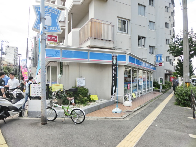 コンビニ　ローソン（コンビニ）まで500m