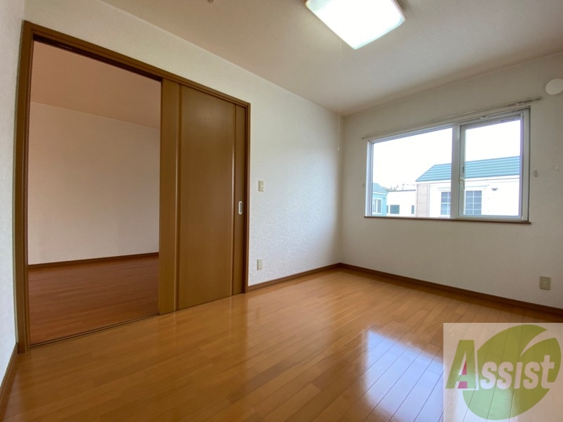 その他部屋・スペース　寝室です。部屋をどう使うかはあなた次第です！