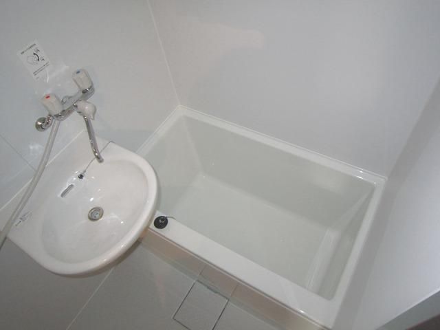 バス・シャワールーム　★２点ユニットタイプバス★