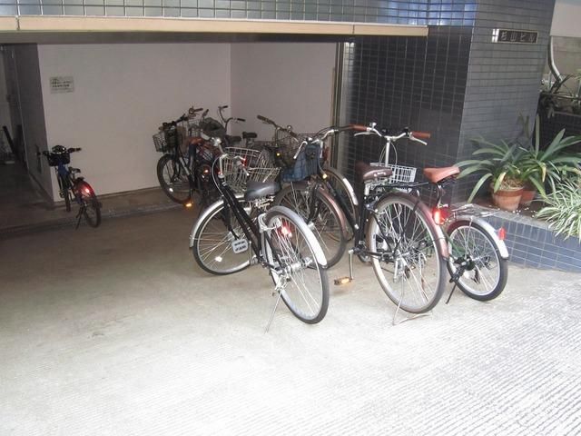 その他共有部分　★共有駐輪場★