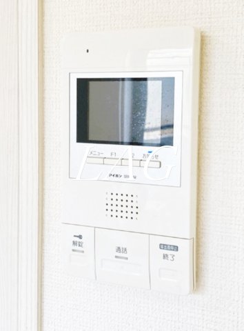セキュリティ　モニター付きインターホンです。