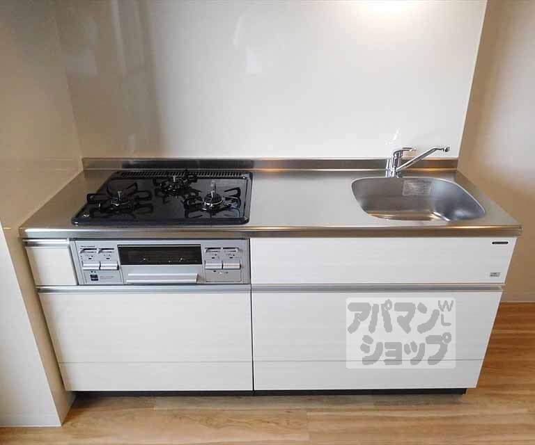 キッチン　システムキッチン装備