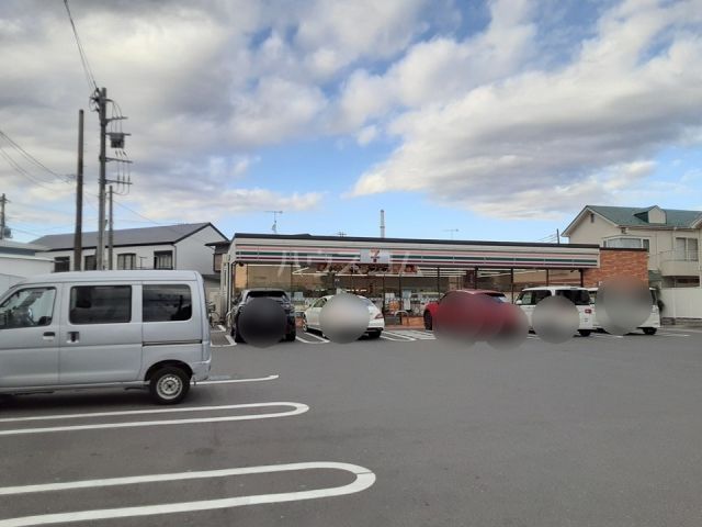 コンビニ　セブンイレブン 鵠沼神明店（コンビニ）まで860m