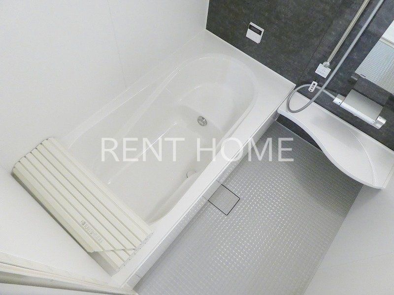 バス・シャワールーム　１坪風呂