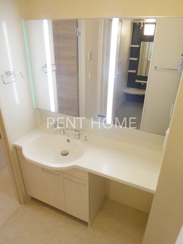 洗面設備　独立洗面化粧台