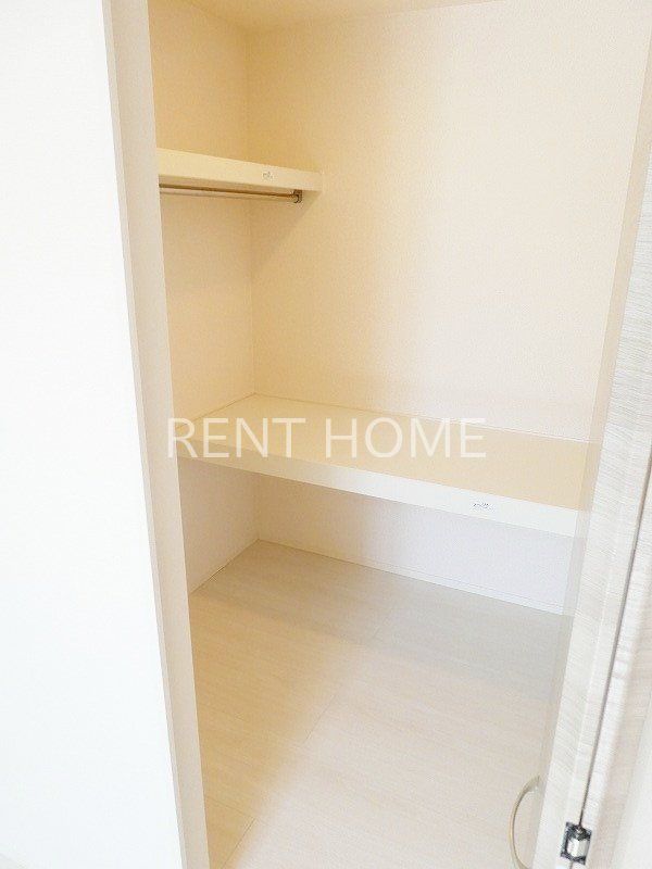 収納　ウォークインクローゼット