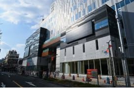 ショッピングセンター　大宮門街（ショッピングセンター）まで554m