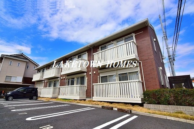 建物外観　吉川市のお住まい探しなら当社にお任せください。