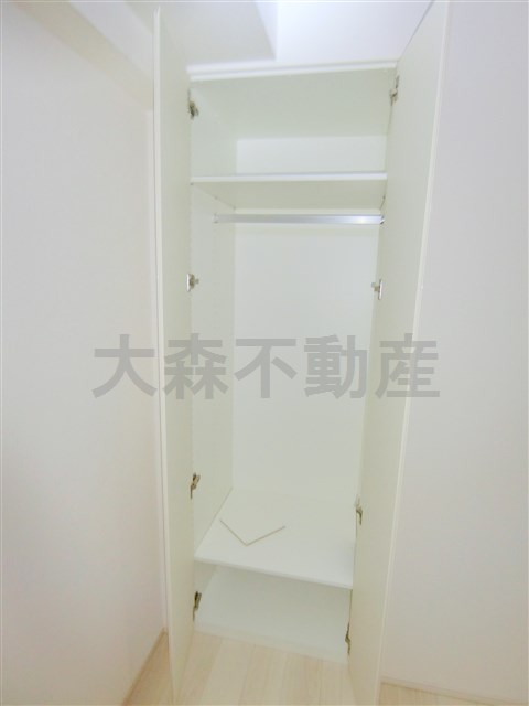 その他設備　洋室4帖の収納　クローゼット