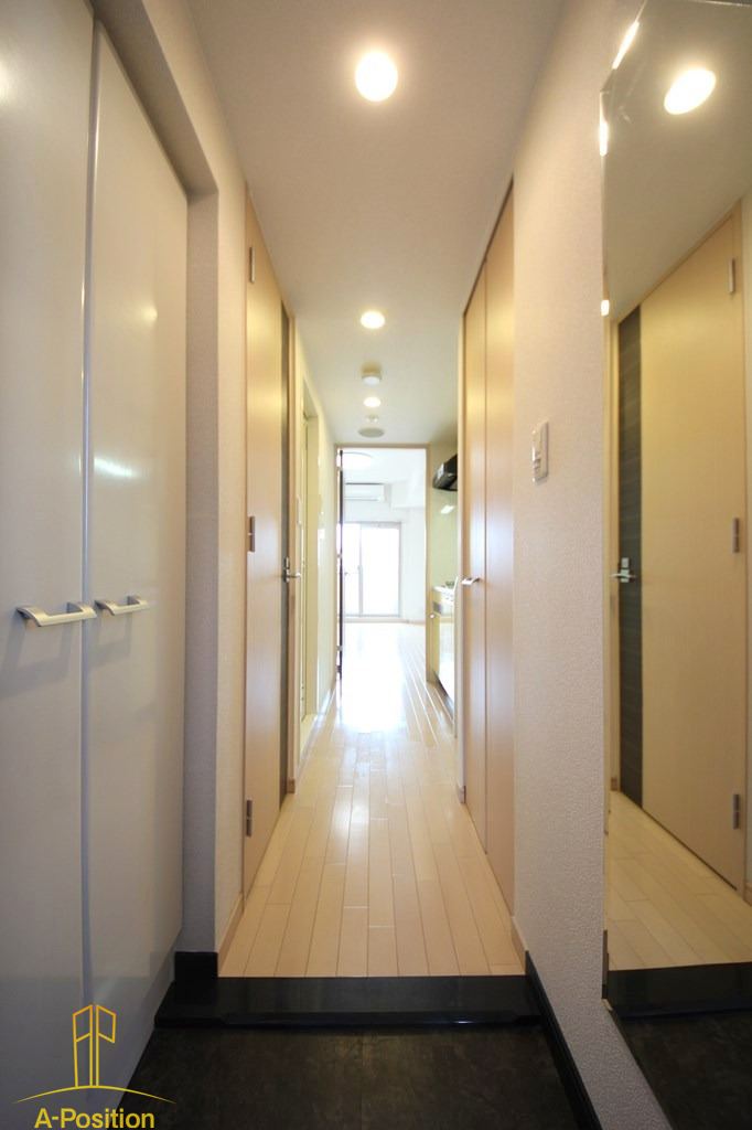 玄関　プレサンス梅田EAST