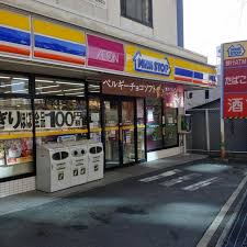 コンビニ　ミニストップ 高井田駅南口店（コンビニ）まで274m