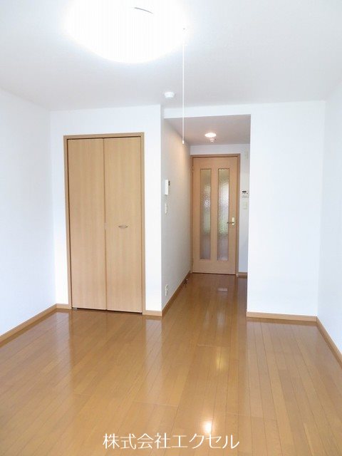 その他部屋・スペース　フローリングの室内です。