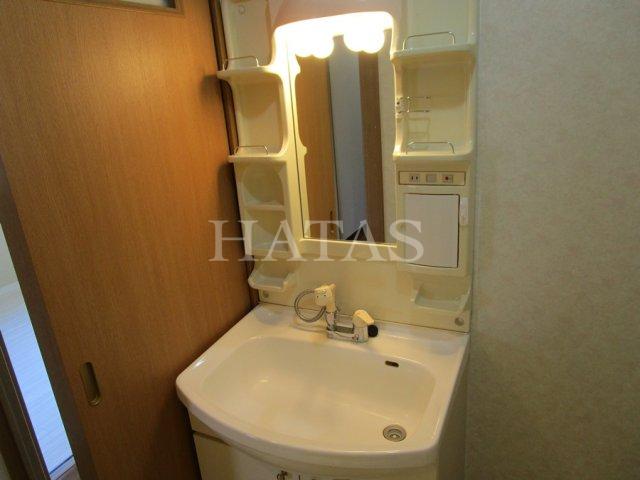 洗面設備　同物件別部屋です。