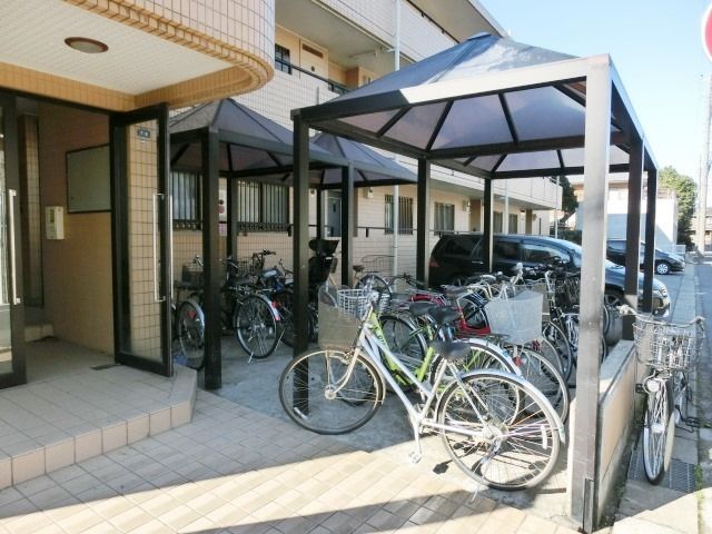 その他共有部分　駐輪スペースです。