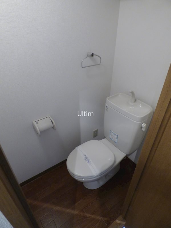 トイレ　※他のお部屋です、ご参考までに
