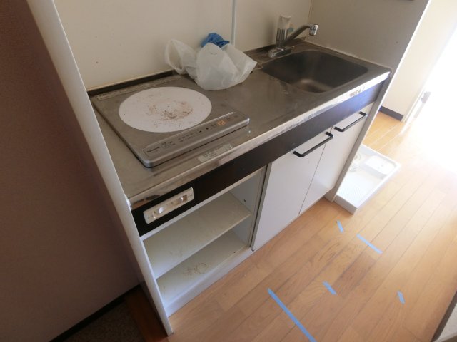 キッチン　他のお部屋の参考写真となります。