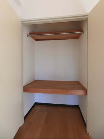 収納　他のお部屋の参考写真となります。