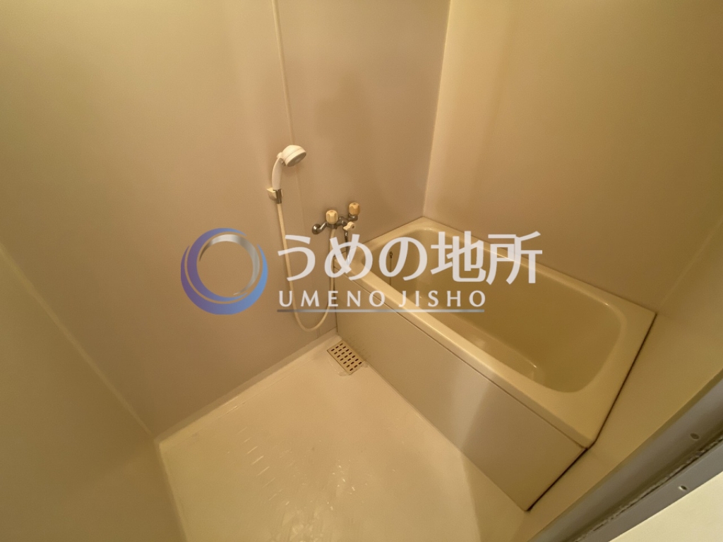 バス・シャワールーム　浴室