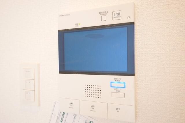 セキュリティ　陽当たり良好なバルコニーです