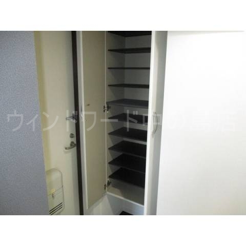 玄関　詳細は、ウィンドワード中の島店までご相談下さい。