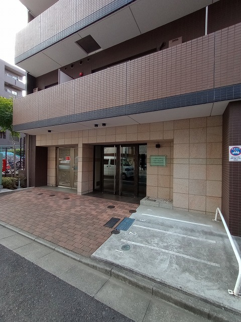 エントランス　エントランス