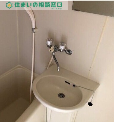洗面設備　同型