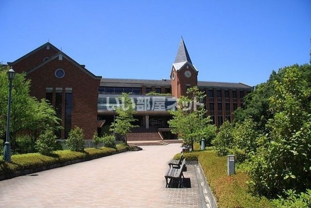大学・短大　私立同志社女子大学（大学・短大）まで1658m