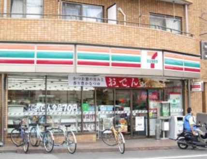 コンビニ　セブンイレブン和泉店（コンビニ）まで235m