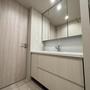 洗面設備　※写真は同タイプ住戸です。