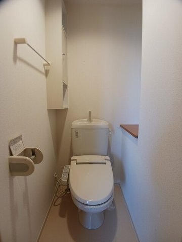 トイレ　コンパクトで使いやすいトイレです